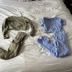 SHEIN set of two seamless workout sets